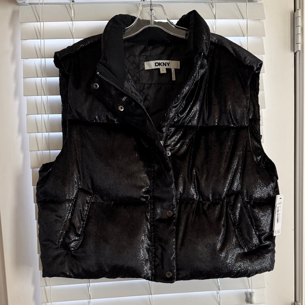DKNY Shiny Black Women's Vest Insulated for Lightweight Warmth